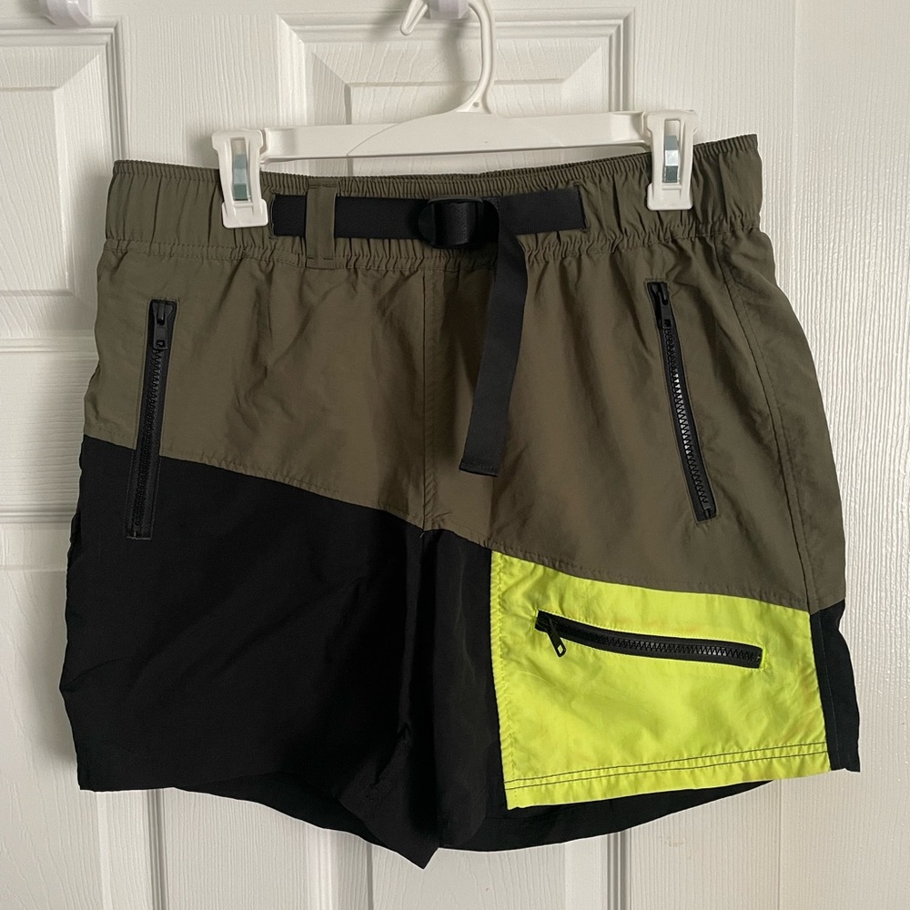Men's Three-Toned Shorts - Olive and Black